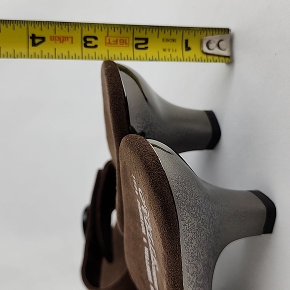 Helle Comfort Brown Suede Chrome Kitty Heeled Slip On Sandals Arch Support Sz 38 - Picture 16 of 16